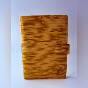 A Condition Louis Vuitton Tallis Yellow Epi Ring Agenda PM + LV paper inserts